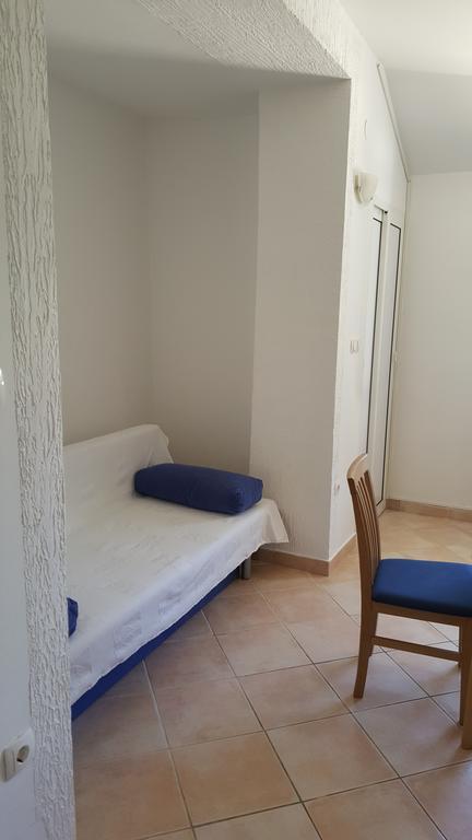 Studio Apartment Bosko Novalja Exterior photo